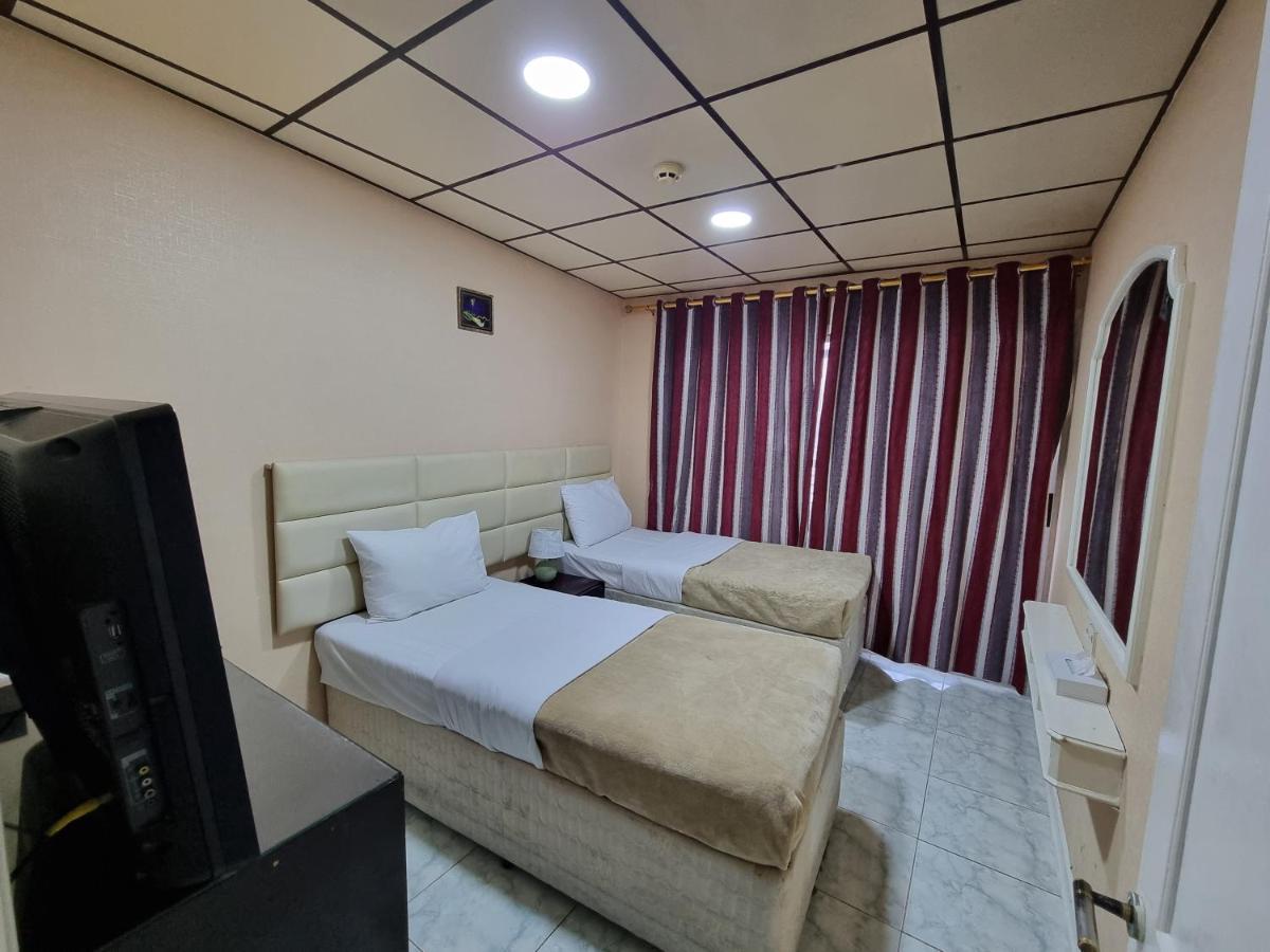 West Hotel دبي المظهر الخارجي الصورة