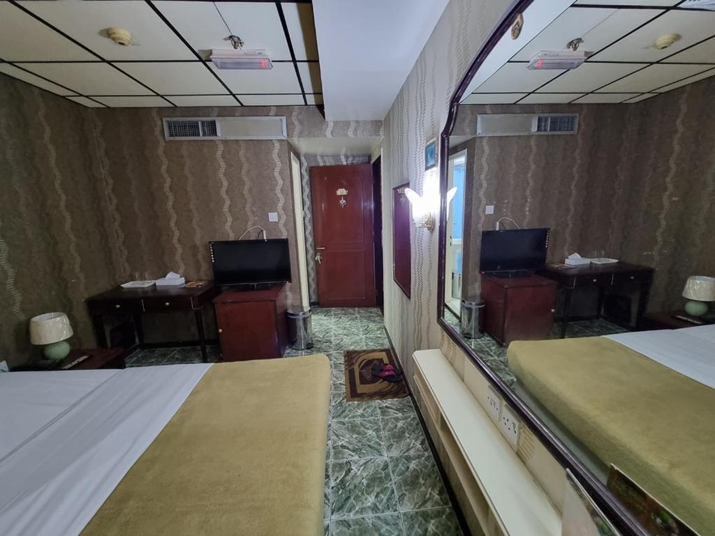 West Hotel دبي المظهر الخارجي الصورة