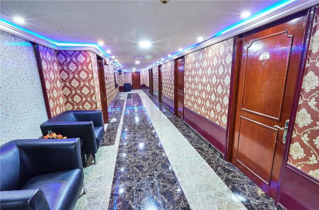 West Hotel دبي المظهر الخارجي الصورة